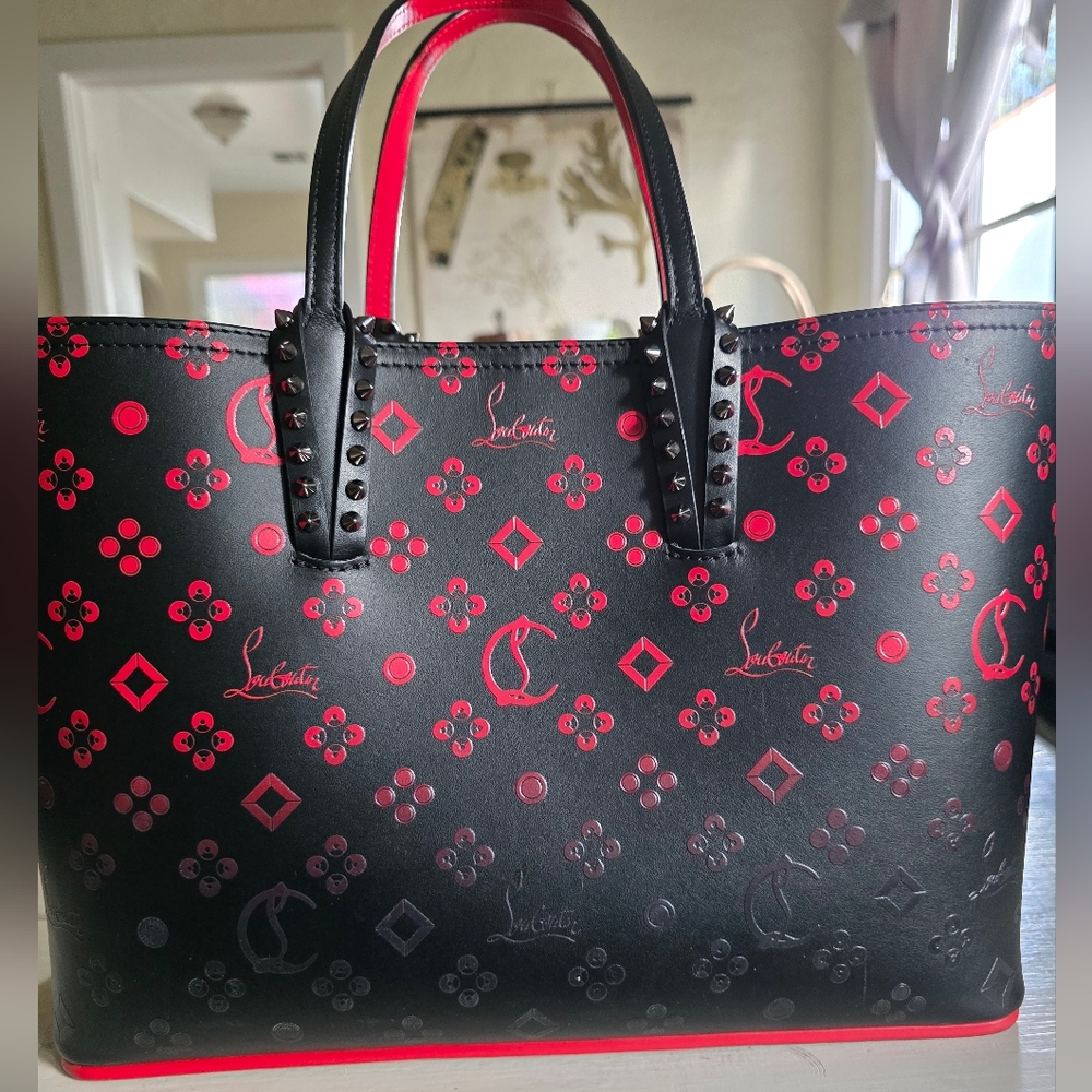 Christian Louboutin Black and Red Degrade Loubinthesky Spiked Cataba Tote